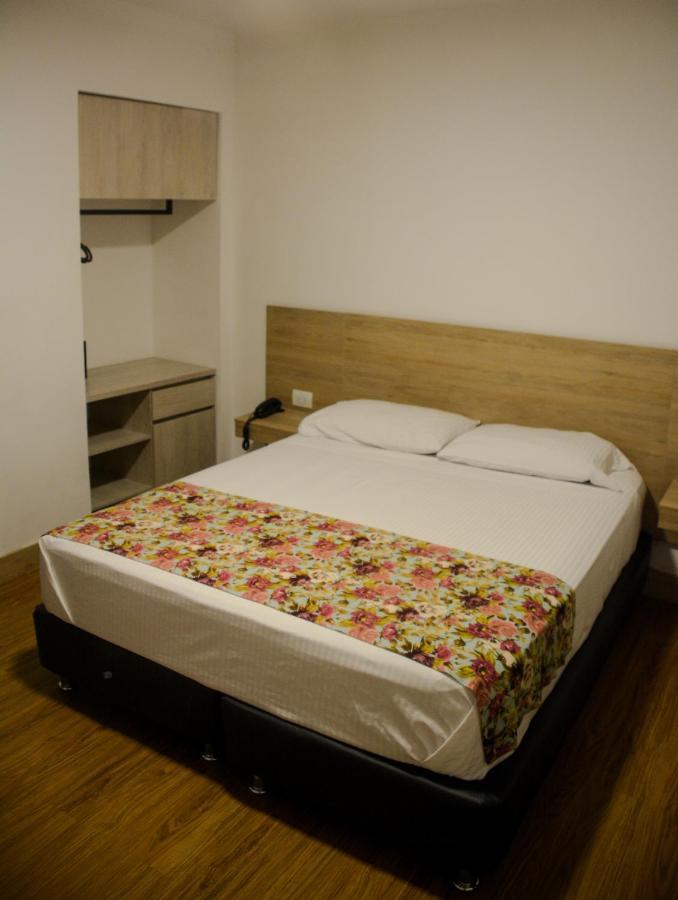 Hotel Poma Rosa Medellín Eksteriør bilde