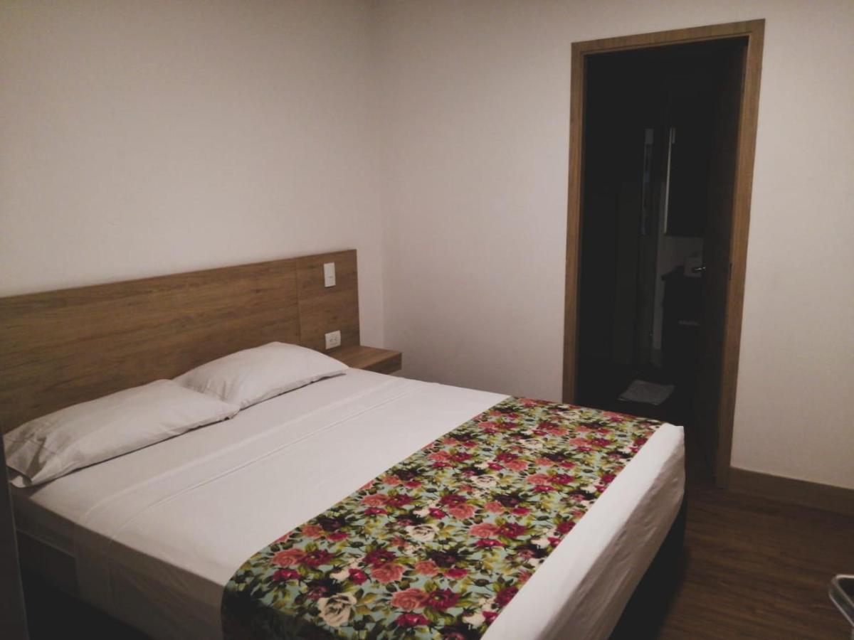 Hotel Poma Rosa Medellín Eksteriør bilde