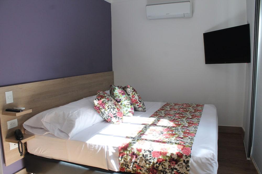 Hotel Poma Rosa Medellín Eksteriør bilde