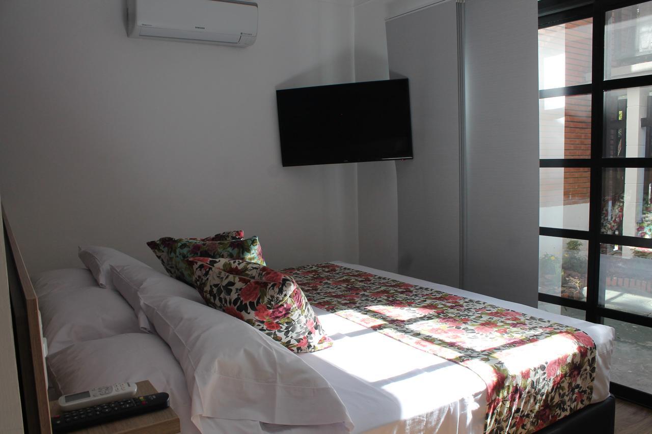 Hotel Poma Rosa Medellín Eksteriør bilde